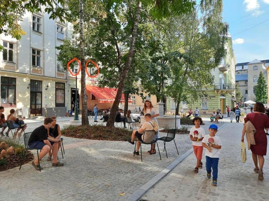 לבוב Berlin Apartment מראה חיצוני תמונה